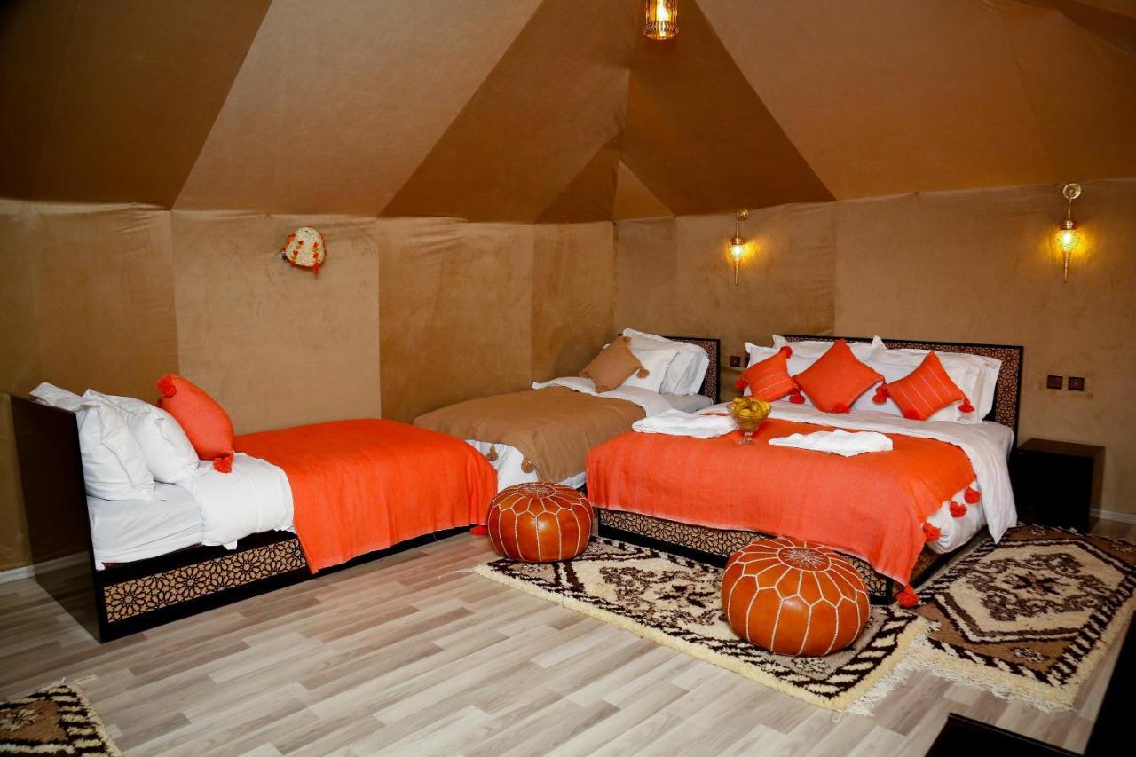 ホテル Luxury Berber Style メルズーガ エクステリア 写真
