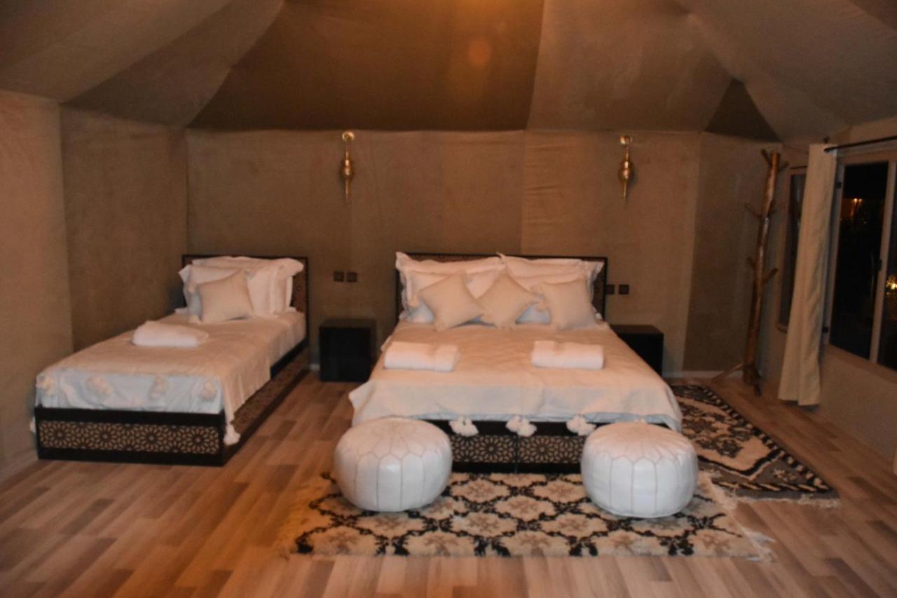 ホテル Luxury Berber Style メルズーガ エクステリア 写真