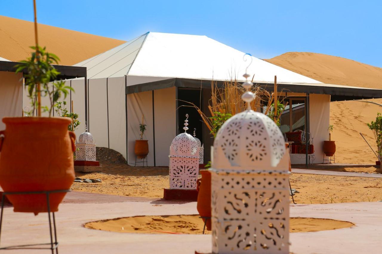 ホテル Luxury Berber Style メルズーガ エクステリア 写真
