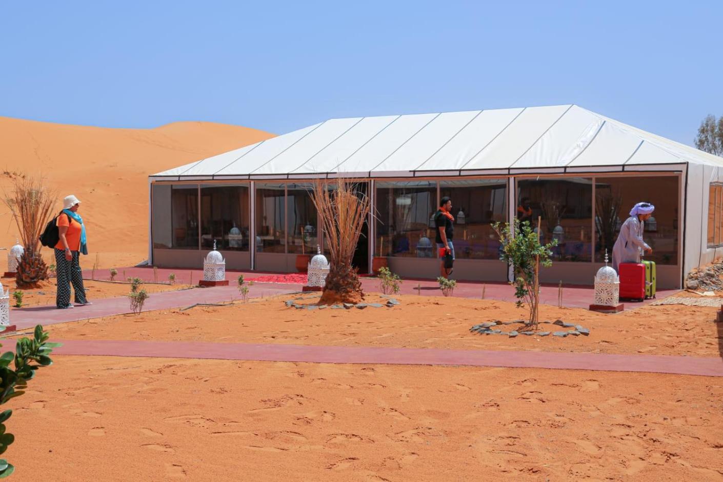 ホテル Luxury Berber Style メルズーガ エクステリア 写真