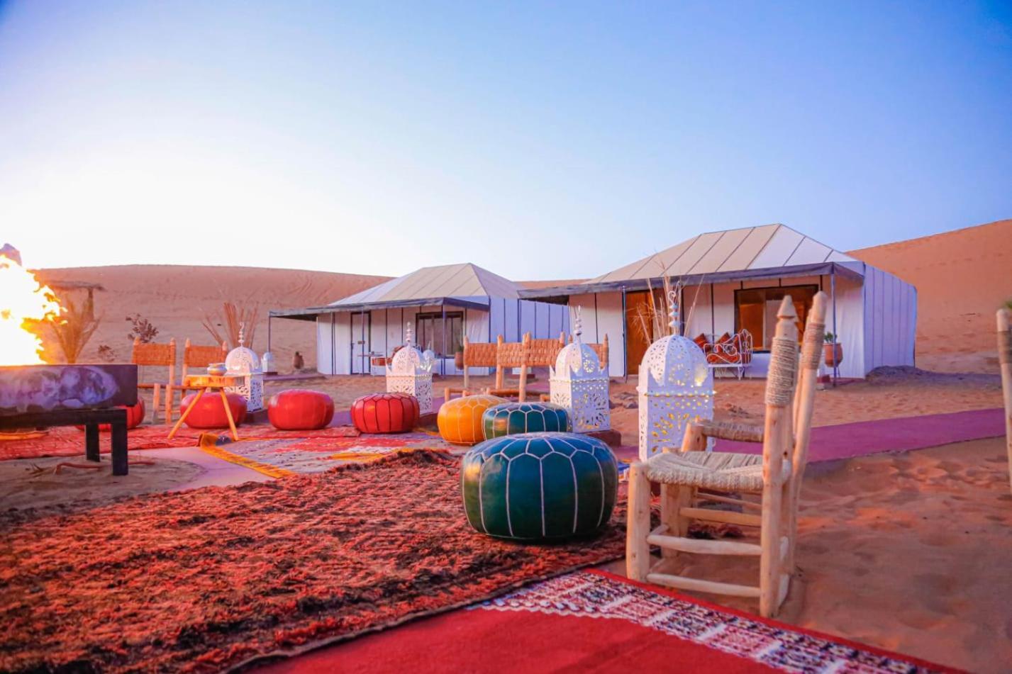 ホテル Luxury Berber Style メルズーガ エクステリア 写真